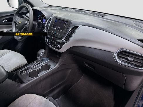 Used 2022 Chevrolet Equinox LS w/ LS Convenience Package FWD image 28
