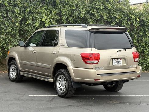 Used 2005 Toyota Sequoia Limited AWD/4WD image 5