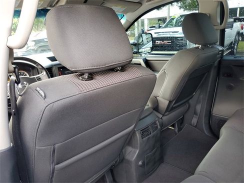 Used 2012 Nissan Titan SV w/ SV Value Truck Pkg image 11