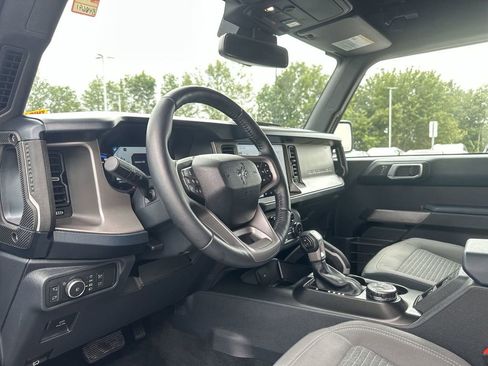 Used 2022 Ford Bronco Outer Banks image 15