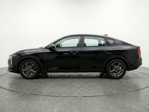 Used 2025 Kia K4 FWD image 5
