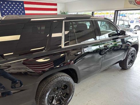 Used 2019 Chevrolet Tahoe LS image 12