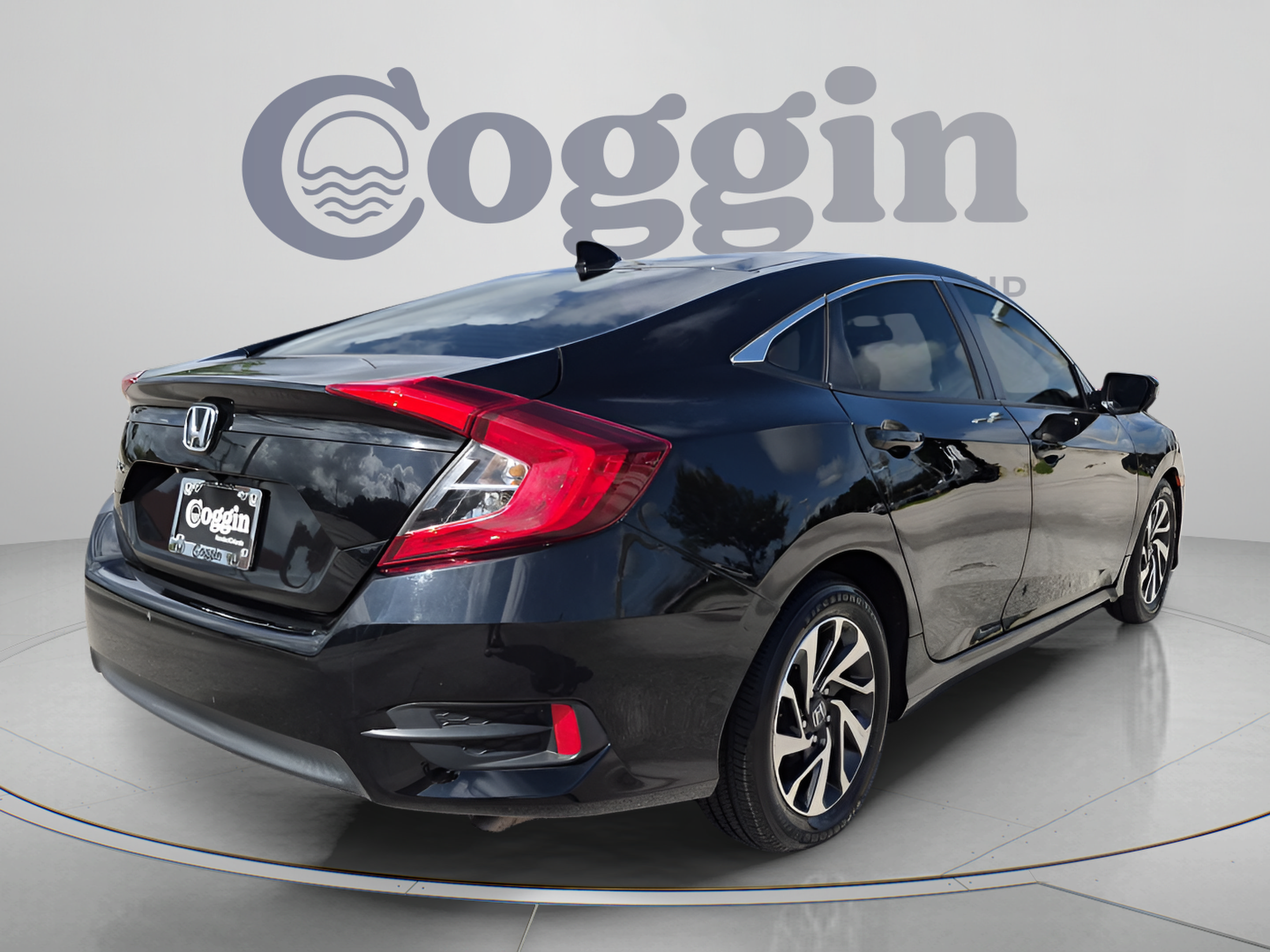Used 2017 Honda Civic EX image 6