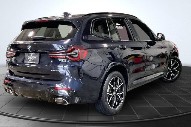Used 2022 BMW X3 xDrive30i w/ M Sport Package 2 AWD/4WD image 2