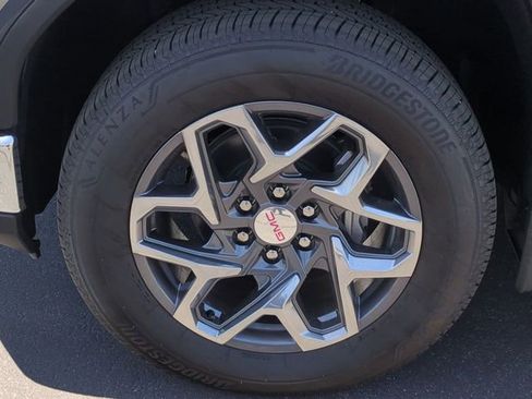 New 2026 GMC Sierra 1500 SLT w/ SLT Premium Package AWD/4WD image 33