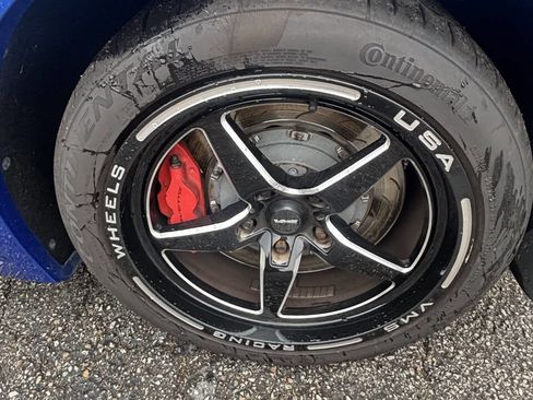 Used 2019 Chevrolet Corvette Grand Sport w/ Carbon Flash Badge Package image 11