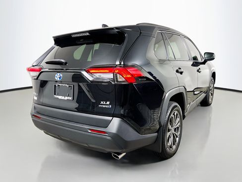 Used 2024 Toyota RAV4 XLE Premium w/ Weather Package AWD/4WD image 4