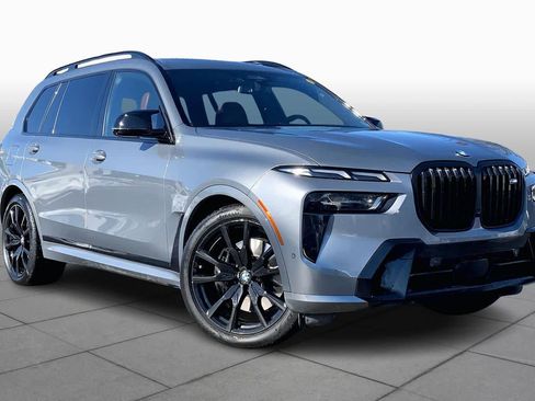 Certified 2025 BMW X7 M60i w/ Climate Comfort Package image 3