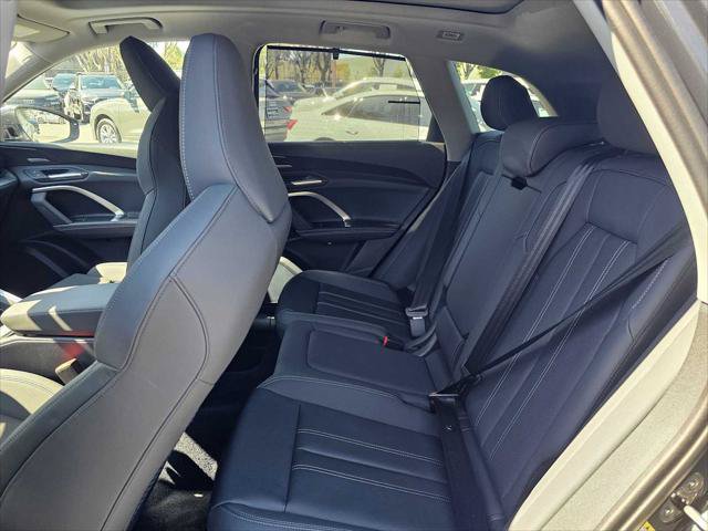 New 2026 Audi Q5 Premium Plus AWD/4WD image 16