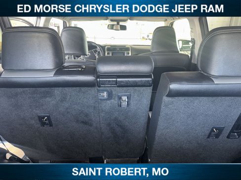 Used 2019 Toyota 4Runner SR5 Premium AWD/4WD image 40