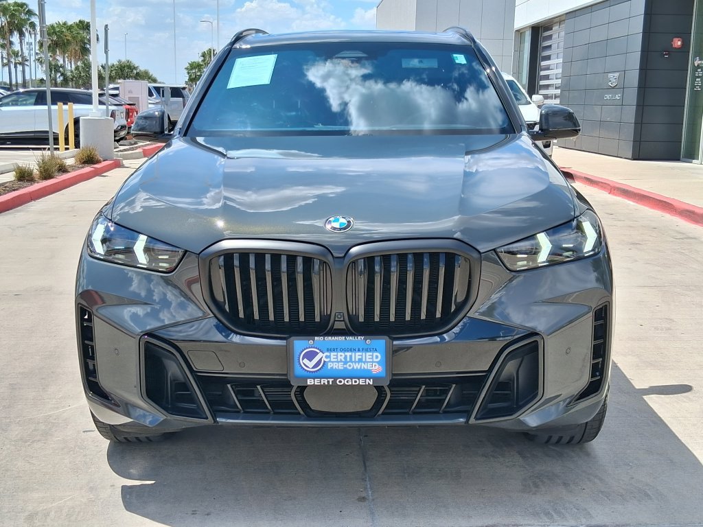 Used 2026 BMW X5 xDrive40i w/ M Sport Package AWD/4WD image 2
