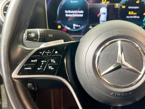 Used 2022 Mercedes-Benz E 350 Sedan image 18