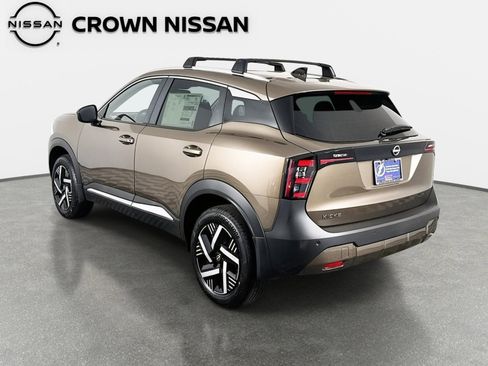 New 2026 Nissan Kicks SV FWD image 7