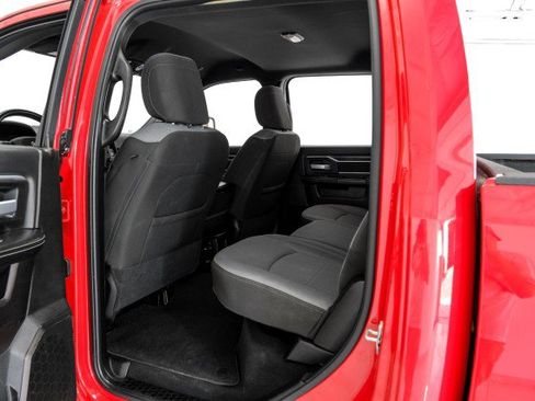 Used 2024 RAM 2500 Big Horn w/ Bed Utility Group image 40