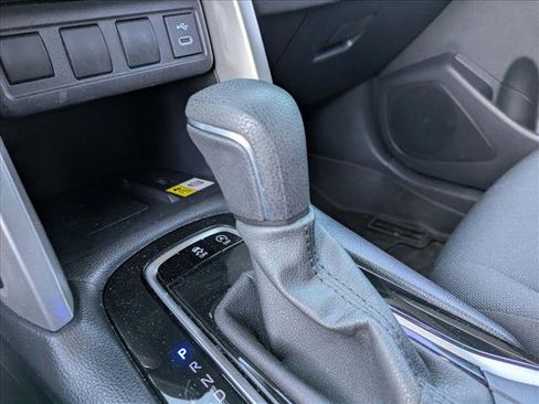 Certified 2023 Toyota Corolla Cross LE image 12