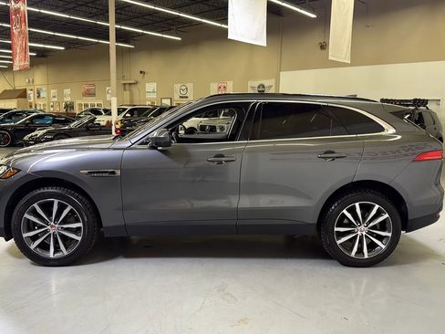 Used 2019 Jaguar F-PACE Prestige AWD/4WD image 7