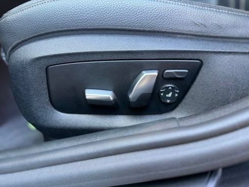 Used 2017 BMW 540i RWD image 15