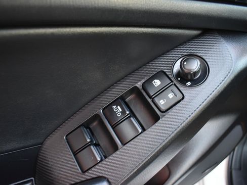 Used 2016 MAZDA MAZDA3 i Grand Touring image 36