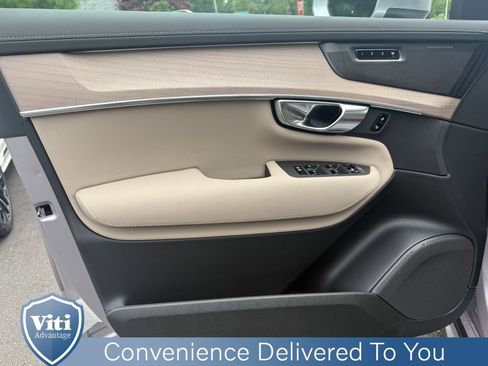 New 2026 Volvo XC90 B5 Plus image 11