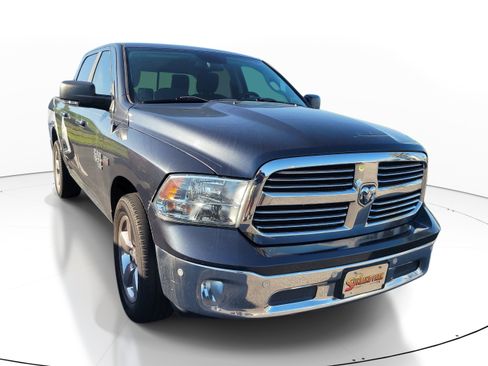 Used 2019 RAM 1500 Lone Star RWD image 1