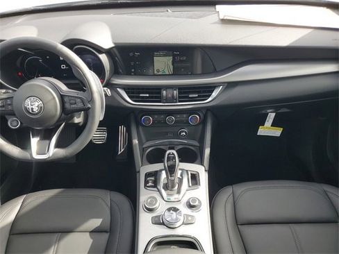 New 2025 Alfa Romeo Stelvio Sprint w/ Convenience Package image 17