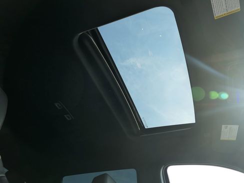 Used 2024 GMC Sierra 2500 AT4 w/ AT4 Preferred Package image 25