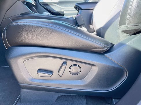 Used 2022 Ford Explorer ST w/ Equipment Group 401A image 22