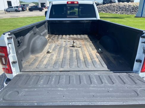 Used 2024 RAM 3500 Limited AWD/4WD image 5