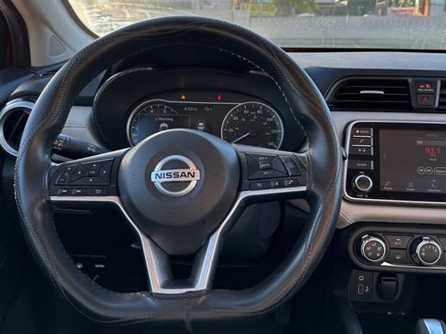 Used 2020 Nissan Versa SV FWD image 10