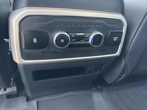 Used 2023 Ford Expedition Max XLT AWD/4WD image 30