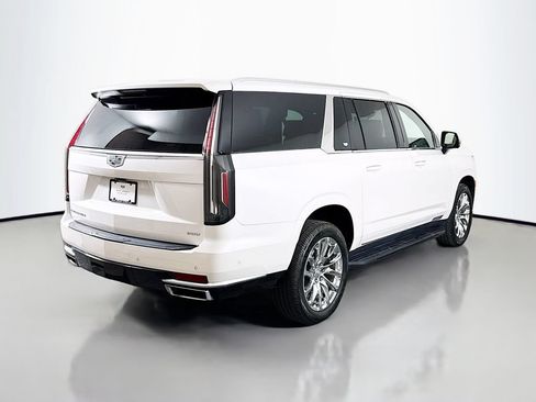 Used 2021 Cadillac Escalade ESV Premium Luxury w/ LPO, Radiant Package AWD/4WD image 7