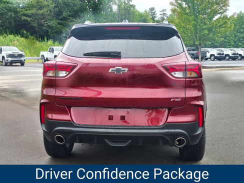 Certified 2023 Chevrolet TrailBlazer RS w/ Convenience Package FWD image 4