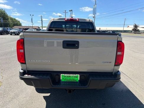 Used 2022 Chevrolet Colorado ZR2 AWD/4WD image 7