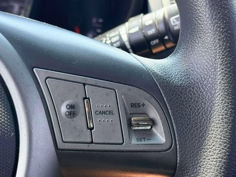 Used 2011 Kia Soul + FWD image 21