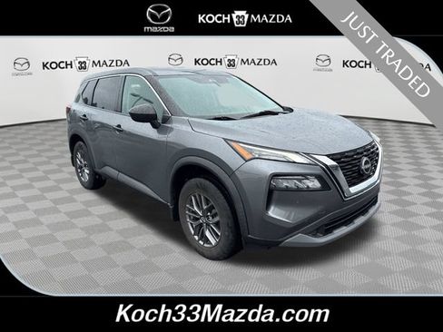 Used 2022 Nissan Rogue S AWD/4WD image 1