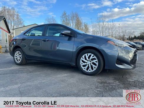 Used 2017 Toyota Corolla LE image 1