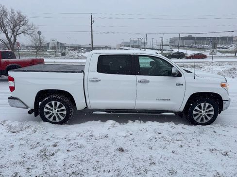 Used 2017 Toyota Tundra Limited image 6