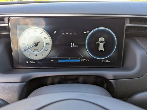 Used 2023 Hyundai Tucson Limited image 28