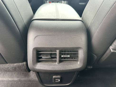 Certified 2022 GMC Terrain SLT FWD image 13