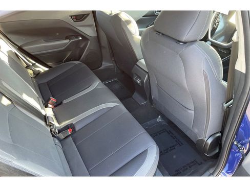 Certified 2025 Subaru Crosstrek 2.0i Premium image 18