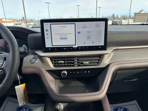 New 2026 Ford Explorer Platinum w/ LUX Leather Package image 19