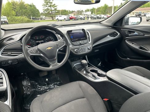 Certified 2021 Chevrolet Malibu LT FWD image 7