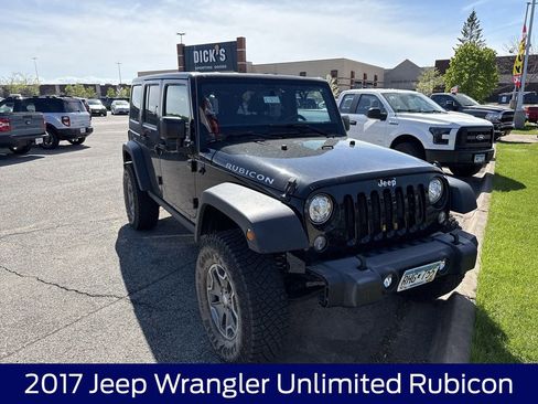Used 2017 Jeep Wrangler Unlimited Rubicon w/ Cold Weather Group AWD/4WD image 2