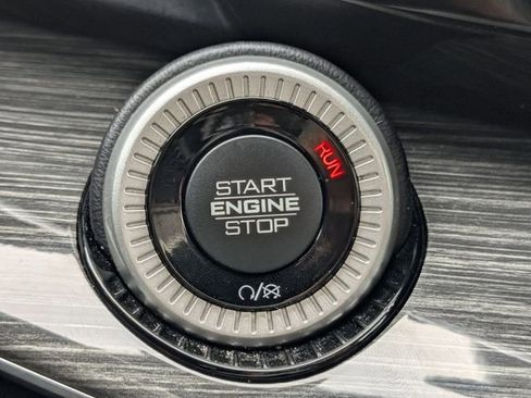 Used 2022 Jeep Wagoneer Series II w/ Premium Group I image 37