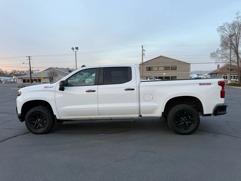 Used 2021 Chevrolet Silverado 1500 LT Trail Boss w/ Convenience Package II image 8