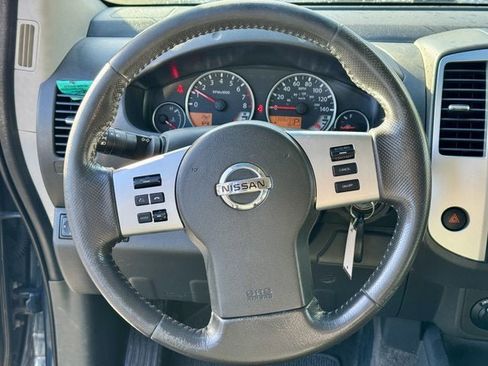 Used 2016 Nissan Frontier PRO-4X image 15