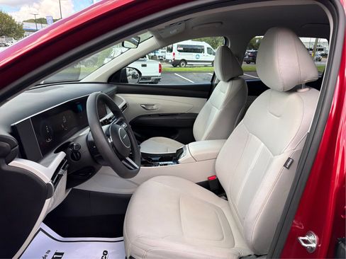 Used 2025 Hyundai Tucson SEL AWD/4WD image 9