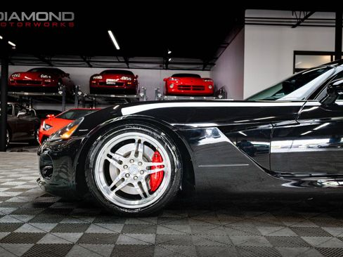 Used 2006 Dodge Viper SRT-10 image 10
