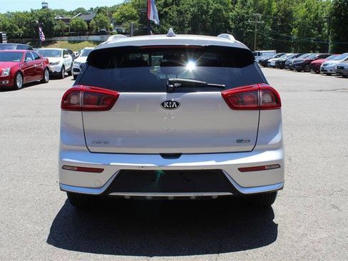 Used 2019 Kia Niro LX FWD image 4
