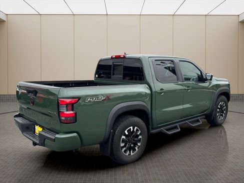 Used 2022 Nissan Frontier Pro-X image 3